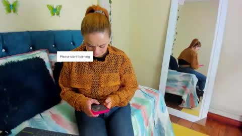 Snapshot of cristalwalker__ chatting on 09.26.25 cristal walker online show from 09.26.25