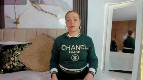 cristal walker online show from 06.12.26