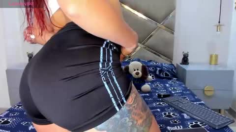 Snapshot of cristel_natt chatting on 02.17.25 Independent Model online show from 02.17.25