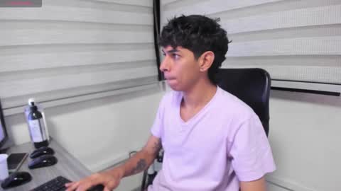 Snapshot of cristhian_slytherin chatting on 09.16.25 cristhian online show from 09.16.25