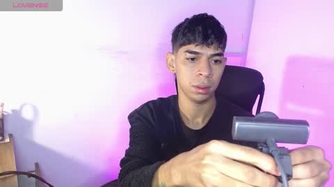 Snapshot of cristhian_slytherin chatting on 12.05.25 cristhian online show from 12.05.25