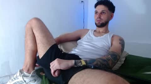 Snapshot of cristianhot125 chatting on 05.25.26 cristianhot125 online show from 05.25.26