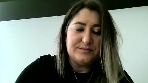 Snapshot of cristina20021991 chatting on 03.28.26 cristina20021991 online show from 03.28.26