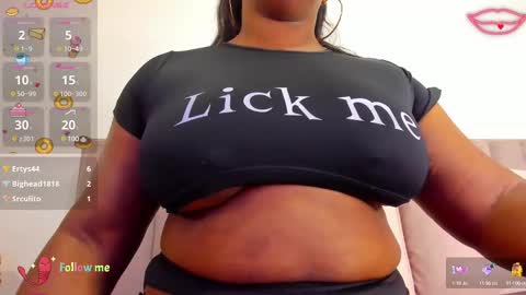 Snapshot of cristinsexy_ chatting on 03.09.25 Cristina online show from 03.09.25