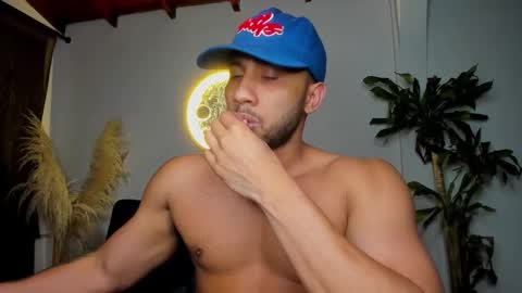 Snapshot of cristobal12cock chatting on 02.03.26 Cristian online show from 02.03.26