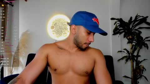 Snapshot of cristobal12cock chatting on 02.20.26 Cristian online show from 02.20.26