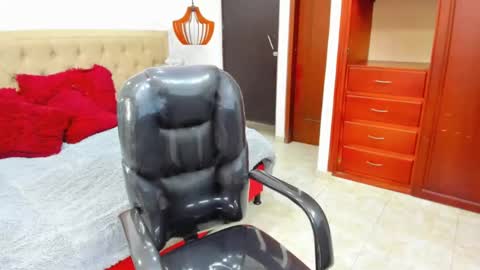 CRISTOFER  online show from 03.14.26