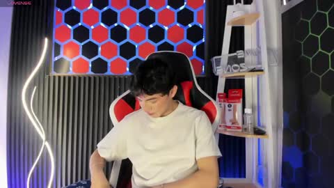 Cristopher  online show from 04.27.26