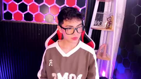 Cristopher  online show from 06.11.26