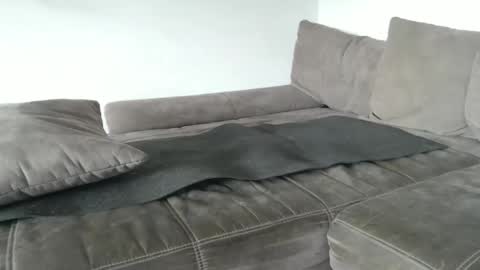 Snapshot of crisup1980 chatting on 12.20.25 crisup1980 online show from 12.20.25