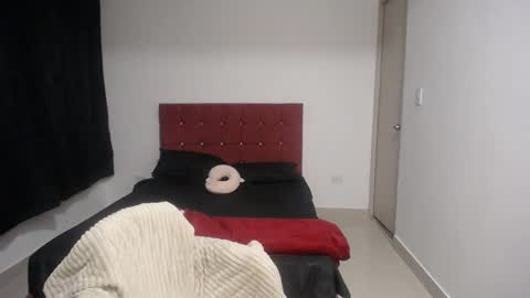 crisyoha4020 online show from 11.10.25