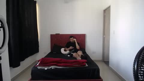 crisyoha4020 online show from 11.23.25