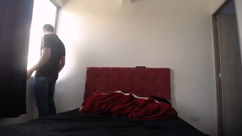 crisyoha4020 online show from 11.30.25