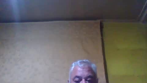 Snapshot of crmperez chatting on 02.25.25 crmperez online show from 02.25.25