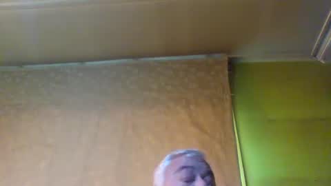 Snapshot of crmperez chatting on 02.28.25 crmperez online show from 02.28.25