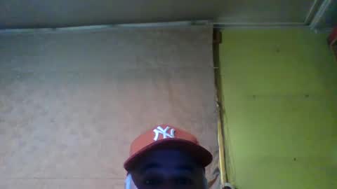 Snapshot of crmperez chatting on 09.08.25 crmperez online show from 09.08.25