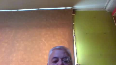 Snapshot of crmperez chatting on 10.16.25 crmperez online show from 10.16.25