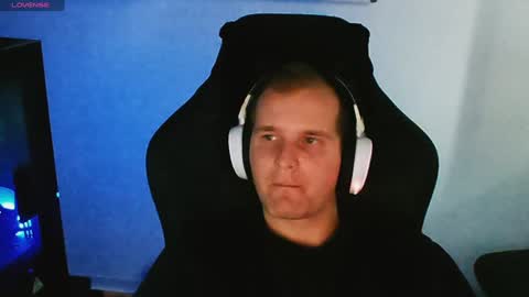 Snapshot of croissant911 chatting on 12.09.24 Anderson online show from 12.09.24