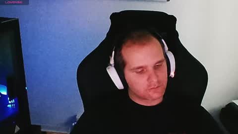 Snapshot of croissant911 chatting on 12.19.24 Anderson online show from 12.19.24