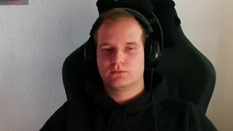 Snapshot of croissant911 chatting on 10.23.25 Anderson online show from 10.23.25