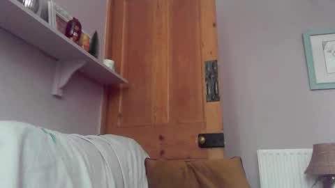 Snapshot of cropper4fun chatting on 12.21.25 Cropper online show from 12.21.25