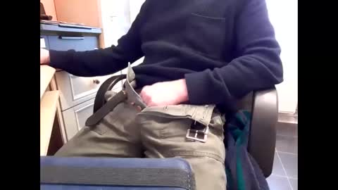 Snapshot of croup45 chatting on 02.04.25 croup45 online show from 02.04.25