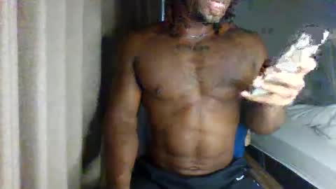 Snapshot of cruelworldxxx chatting on 11.25.25 cruelworldxxx online show from 11.25.25