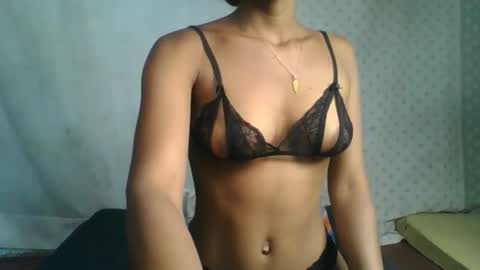 Snapshot of crush069 chatting on 11.11.25 crush069 online show from 11.11.25