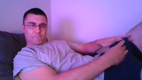 Snapshot of crush380 chatting on 02.04.25 Crush380 online show from 02.04.25