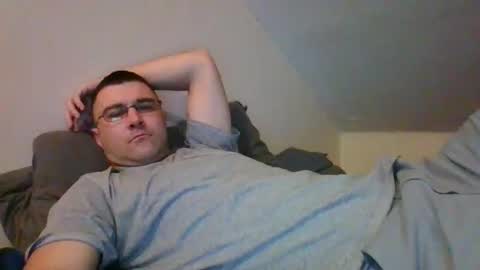 Snapshot of crush380 chatting on 03.09.25 Crush380 online show from 03.09.25