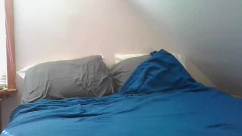 Crush380 online show from 12.21.25