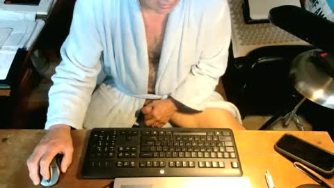 Snapshot of crushit chatting on 02.18.26 Crushit online show from 02.18.26