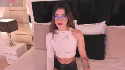 Crystal Rose  online show from 08.01.26