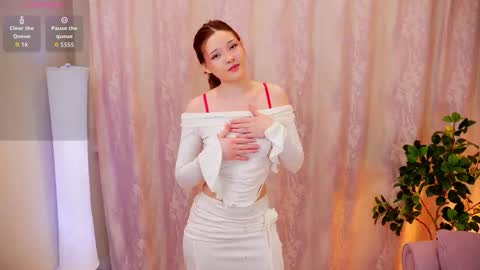 Snapshot of crystal_frost chatting on 01.09.26 MY NAME IS MARY AND LINA WELCOME EVERYONE I WILL BE HAPPY TO GIVE YOU WHAT YOU HAVE DREAMED OF FOR SO LONG online show from 01.09.26