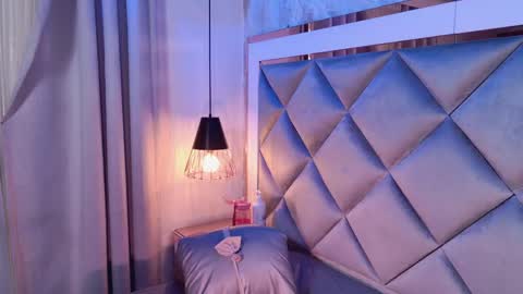 crystal_gilton online show from 05.17.26