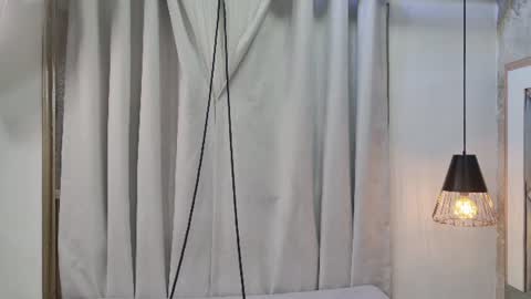 Snapshot of crystal_gilton chatting on 06.28.26 crystal_gilton online show from 06.28.26