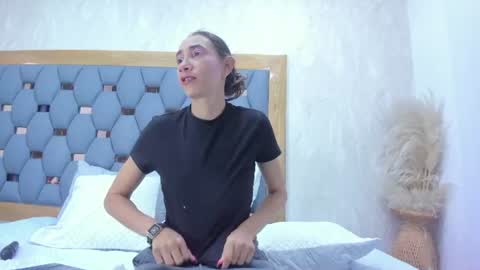 crystal_sm online show from 06.09.26