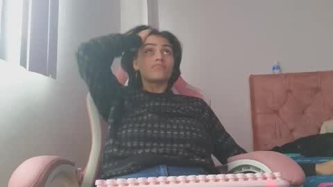 Crystal Blaze online show from 10.17.25