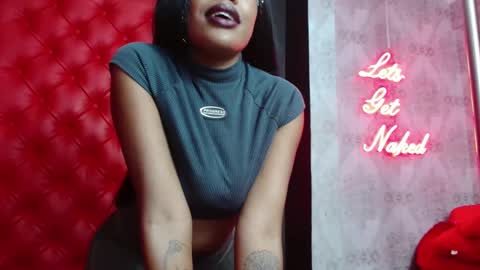 Crystal online show from 01.21.25