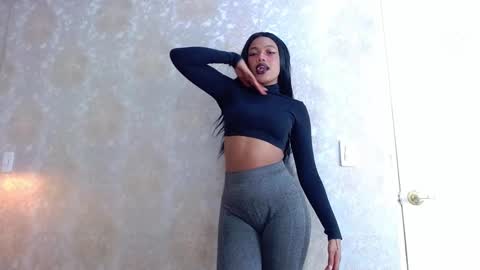 Crystal online show from 09.16.25