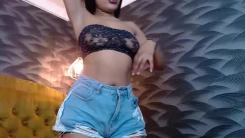 Crystal online show from 09.23.25