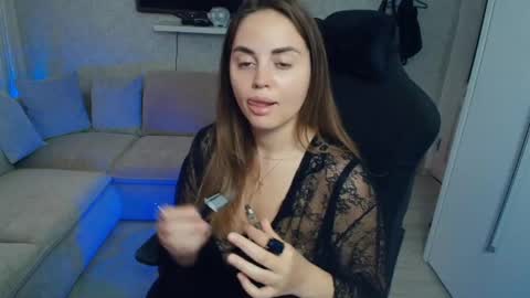 crystalemily online show from 06.08.26