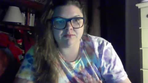 Snapshot of crystalizzzee chatting on 01.10.25 Herekittykitty69 online show from 01.10.25