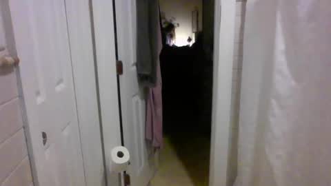 Snapshot of crystalizzzee chatting on 03.02.25 Herekittykitty69 online show from 03.02.25