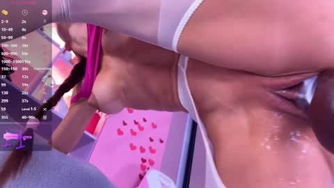 Lana online show from 10.21.25