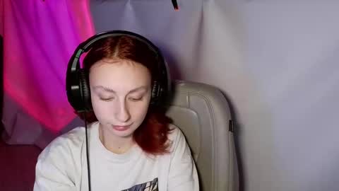 Snapshot of crystallkris chatting on 12.29.24 Kristina online show from 12.29.24