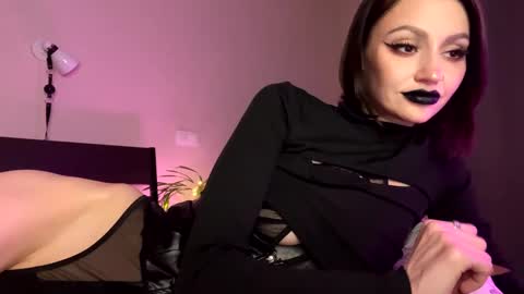 Snapshot of crystalmolly chatting on 12.17.24 Molly Moore online show from 12.17.24