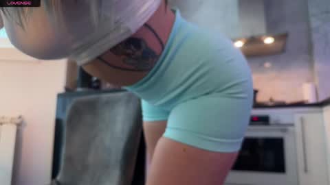 Kristina online show from 04.22.26