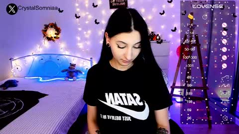 Sasha    Make me moan with patterns   good music here  online show from 12.08.24