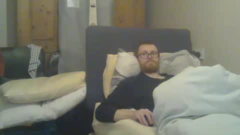 Snapshot of cs014g8493 chatting on 11.07.25 chris online show from 11.07.25